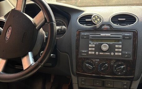 Ford Focus II рестайлинг, 2006 год, 650 000 рублей, 12 фотография