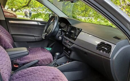 Volkswagen Polo VI (EU Market), 2022 год, 1 890 000 рублей, 6 фотография