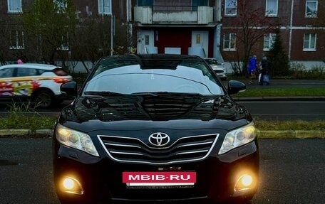 Toyota Camry, 2011 год, 1 270 000 рублей, 8 фотография