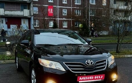 Toyota Camry, 2011 год, 1 270 000 рублей, 10 фотография