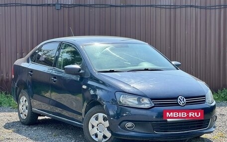 Volkswagen Polo VI (EU Market), 2013 год, 549 777 рублей, 2 фотография