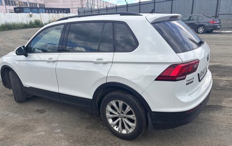 Volkswagen Tiguan II, 2020 год, 2 199 000 рублей, 4 фотография