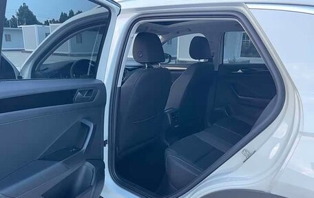 Volkswagen T-Roc I, 2022 год, 1 670 025 рублей, 11 фотография