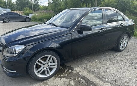 Mercedes-Benz C-Класс, 2013 год, 1 350 000 рублей, 3 фотография