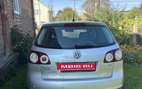Volkswagen Golf Plus I, 2008 год, 500 000 рублей, 2 фотография