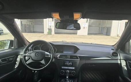 Mercedes-Benz C-Класс, 2013 год, 1 350 000 рублей, 7 фотография