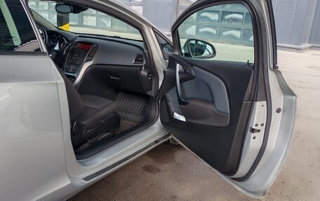 Opel Astra J, 2012 год, 820 000 рублей, 18 фотография