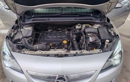 Opel Astra J, 2012 год, 820 000 рублей, 15 фотография