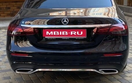 Mercedes-Benz E-Класс, 2022 год, 400 000 рублей, 2 фотография