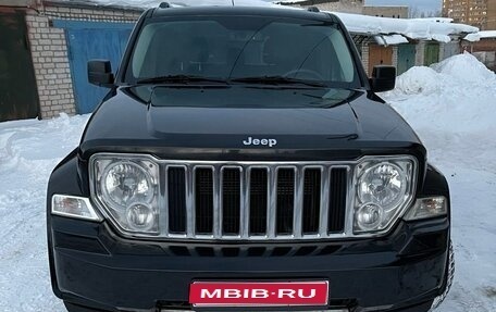 Jeep Cherokee, 2011 год, 2 100 000 рублей, 1 фотография