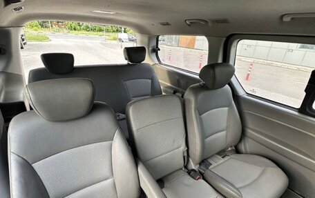 Hyundai Grand Starex Grand Starex I рестайлинг 2, 2011 год, 770 000 рублей, 9 фотография