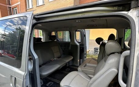 Hyundai Grand Starex Grand Starex I рестайлинг 2, 2011 год, 770 000 рублей, 17 фотография