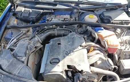 Volkswagen Passat B5+ рестайлинг, 1998 год, 260 000 рублей, 3 фотография