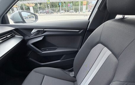 Audi A3, 2021 год, 1 690 000 рублей, 9 фотография