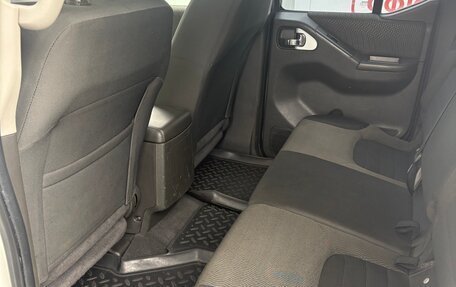 Nissan Navara (Frontier), 2014 год, 1 290 000 рублей, 6 фотография