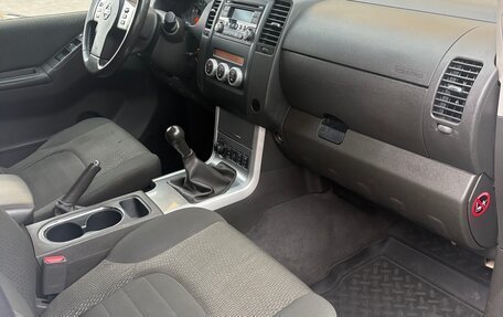 Nissan Navara (Frontier), 2014 год, 1 290 000 рублей, 8 фотография