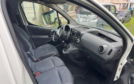 Peugeot Partner II рестайлинг 2, 2011 год, 1 300 000 рублей, 11 фотография