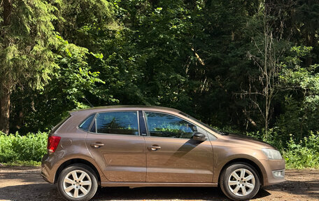 Volkswagen Polo VI (EU Market), 2011 год, 750 000 рублей, 4 фотография