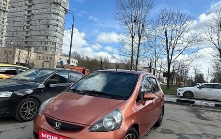 Honda Jazz I рестайлинг, 2007 год, 550 000 рублей, 3 фотография