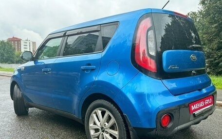 KIA Soul II рестайлинг, 2019 год, 1 630 000 рублей, 8 фотография