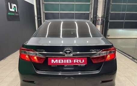 Toyota Camry, 2012 год, 1 700 000 рублей, 3 фотография
