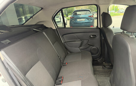 Renault Logan II, 2014 год, 567 000 рублей, 14 фотография