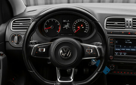 Volkswagen Polo VI (EU Market), 2018 год, 1 380 000 рублей, 10 фотография