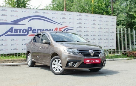 Renault Logan II, 2019 год, 899 000 рублей, 4 фотография