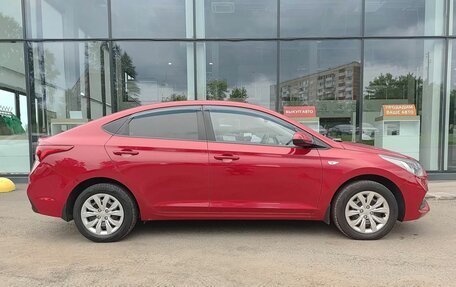 Hyundai Solaris II рестайлинг, 2018 год, 1 352 000 рублей, 5 фотография