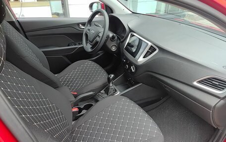 Hyundai Solaris II рестайлинг, 2018 год, 1 352 000 рублей, 13 фотография