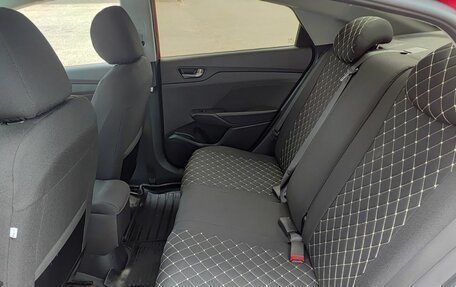 Hyundai Solaris II рестайлинг, 2018 год, 1 352 000 рублей, 15 фотография