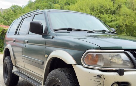 Mitsubishi Pajero Sport II рестайлинг, 2000 год, 920 000 рублей, 2 фотография