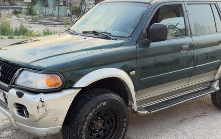 Mitsubishi Pajero Sport II рестайлинг, 2000 год, 920 000 рублей, 4 фотография