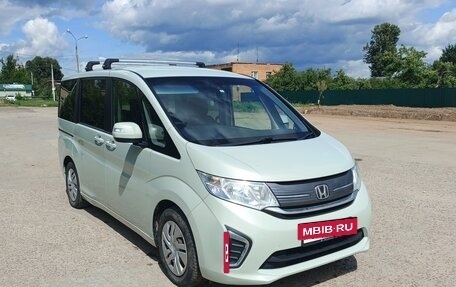 Honda Stepwgn IV, 2018 год, 1 980 000 рублей, 14 фотография