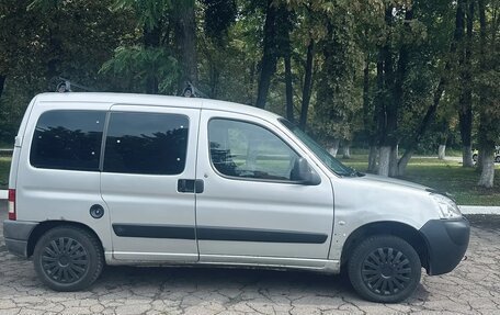 Peugeot Partner II рестайлинг 2, 2011 год, 400 000 рублей, 2 фотография