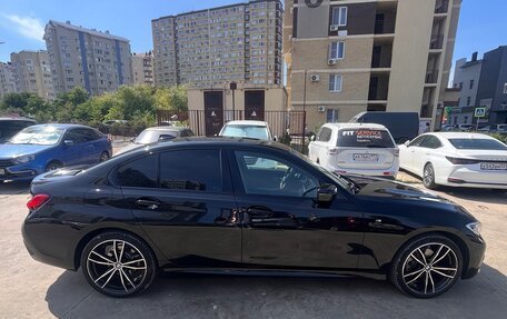BMW 3 серия, 2020 год, 3 650 000 рублей, 2 фотография