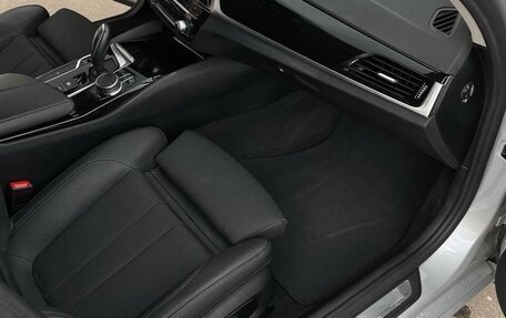 BMW 5 серия, 2019 год, 3 100 000 рублей, 18 фотография