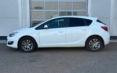 Opel Astra J, 2013 год, 800 000 рублей, 2 фотография