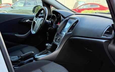Opel Astra J, 2013 год, 800 000 рублей, 11 фотография