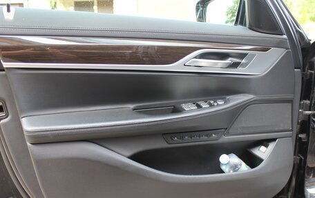 BMW 7 серия, 2020 год, 5 900 000 рублей, 15 фотография