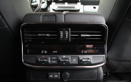 Toyota Land Cruiser, 2021 год, 9 195 000 рублей, 31 фотография