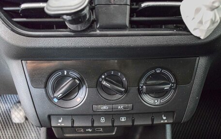Skoda Rapid II, 2021 год, 1 620 000 рублей, 15 фотография