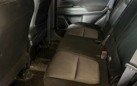 Mitsubishi Outlander III рестайлинг 3, 2014 год, 1 399 000 рублей, 14 фотография