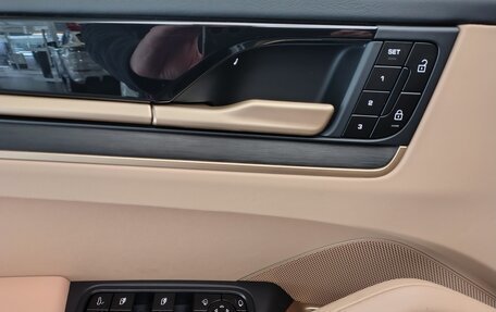 Porsche Cayenne III, 2026 год, 21 740 000 рублей, 18 фотография
