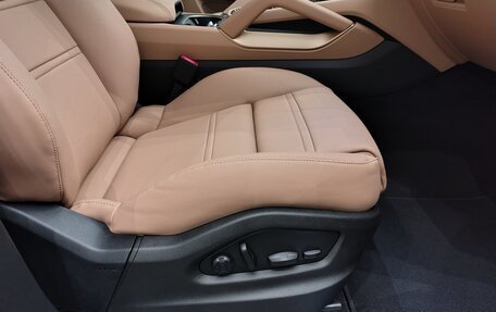 Porsche Cayenne III, 2026 год, 21 740 000 рублей, 21 фотография