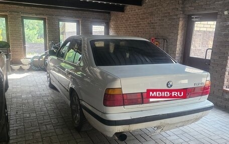 BMW 5 серия, 1992 год, 300 000 рублей, 3 фотография