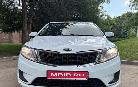 KIA Rio III рестайлинг, 2014 год, 790 000 рублей, 1 фотография