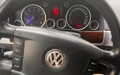 Volkswagen Touareg III, 2006 год, 913 000 рублей, 6 фотография
