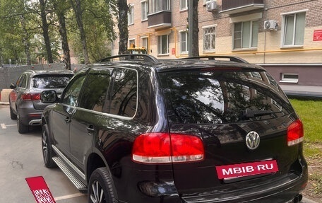 Volkswagen Touareg III, 2006 год, 913 000 рублей, 2 фотография