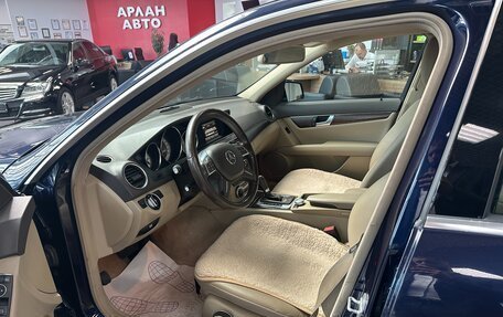 Mercedes-Benz C-Класс, 2012 год, 1 250 000 рублей, 5 фотография